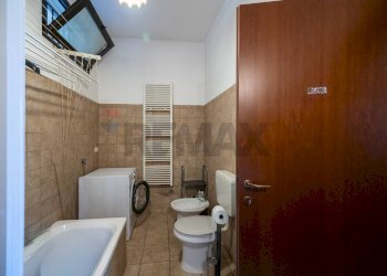 Bagno - Bilocale piazza tarquinio luppi
 
4, Sala Baganza - foto 7