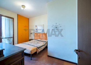 Camera / camera da letto - Bilocale piazza tarquinio luppi
 
4, Sala Baganza - foto 9