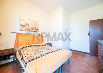 Camera / camera da letto - Bilocale piazza tarquinio luppi
 
4, Sala Baganza - foto 10