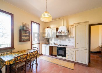 Cucina - Bilocale piazza tarquinio luppi
 
4, Sala Baganza - foto 3