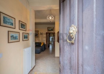 Hall / corridoio - Semi-detached house Strada Martiri della Libertà
228, Sorbolo Mezzani - photo 4