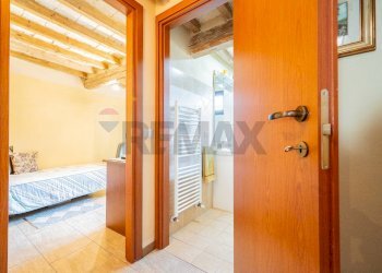 Hall / corridoio - Semi-detached house Strada Martiri della Libertà
228, Sorbolo Mezzani - photo 21