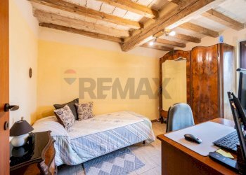 Camera / camera da letto - Semi-detached house Strada Martiri della Libertà
228, Sorbolo Mezzani - photo 22