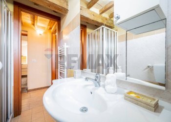 Bagno - Semi-detached house Strada Martiri della Libertà
228, Sorbolo Mezzani - photo 25