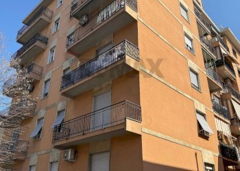 Edificio all\'aperto - Three-room apartment via Capelluti
 
17, Parma - photo 1