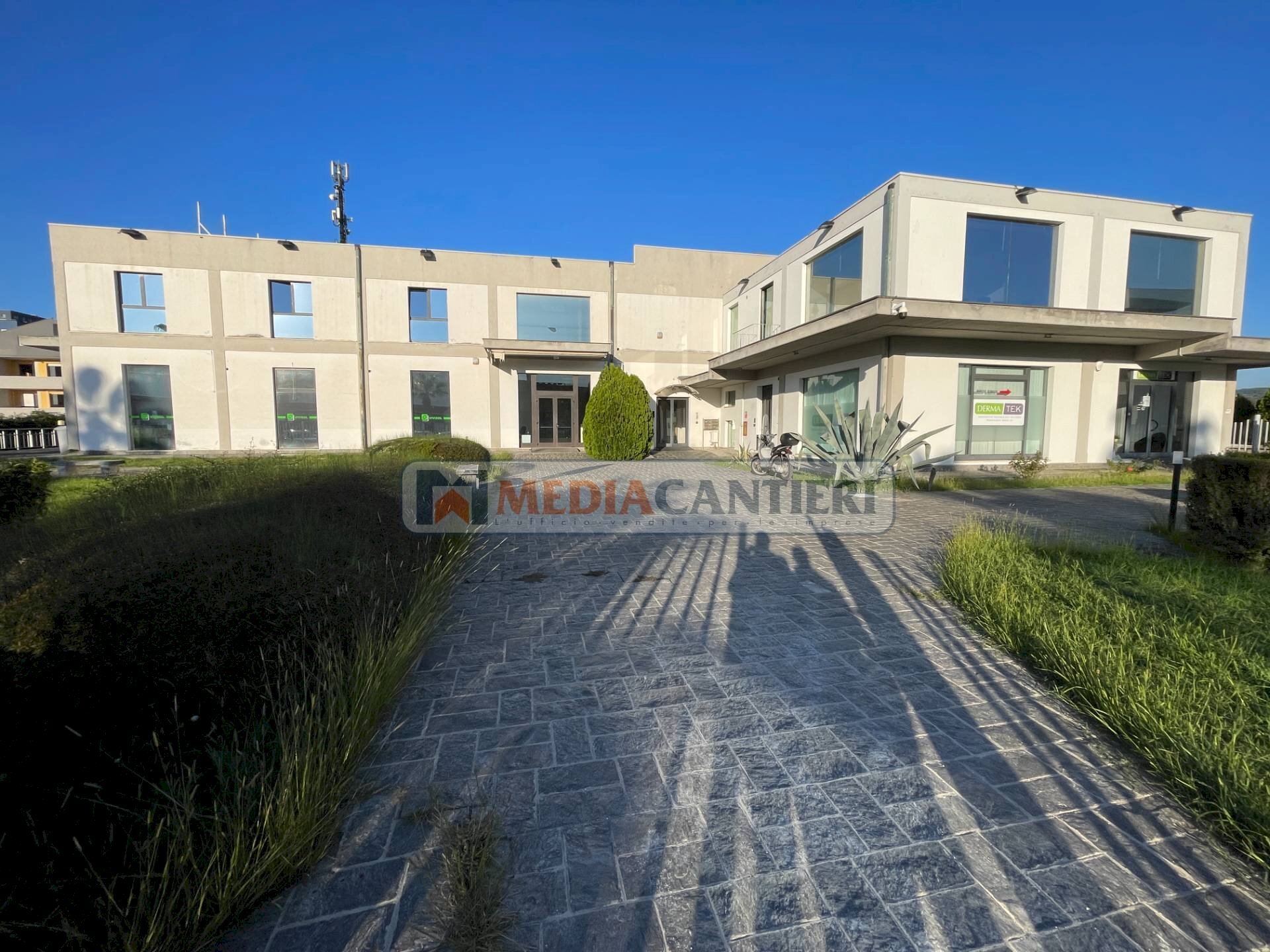 Foto 2 - Stabile - Palazzo VIA PO
 
113, San Giovanni Teatino - foto 2