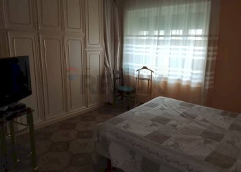 Camera / camera da letto - Three-room apartment Sessa Aurunca - photo 5