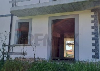 Edificio all\'aperto - Villa Minturno - foto 6