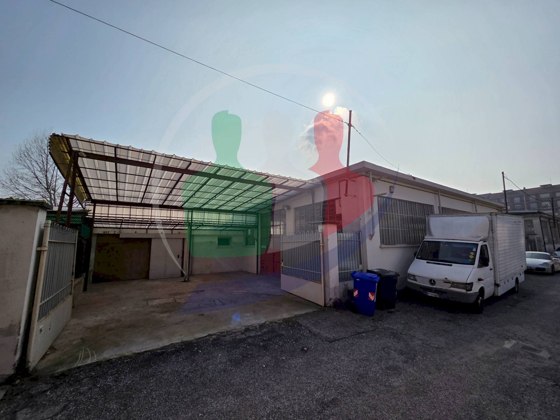 Foto 2 - Shed Via Pastrengo
 
114, Moncalieri - photo 2