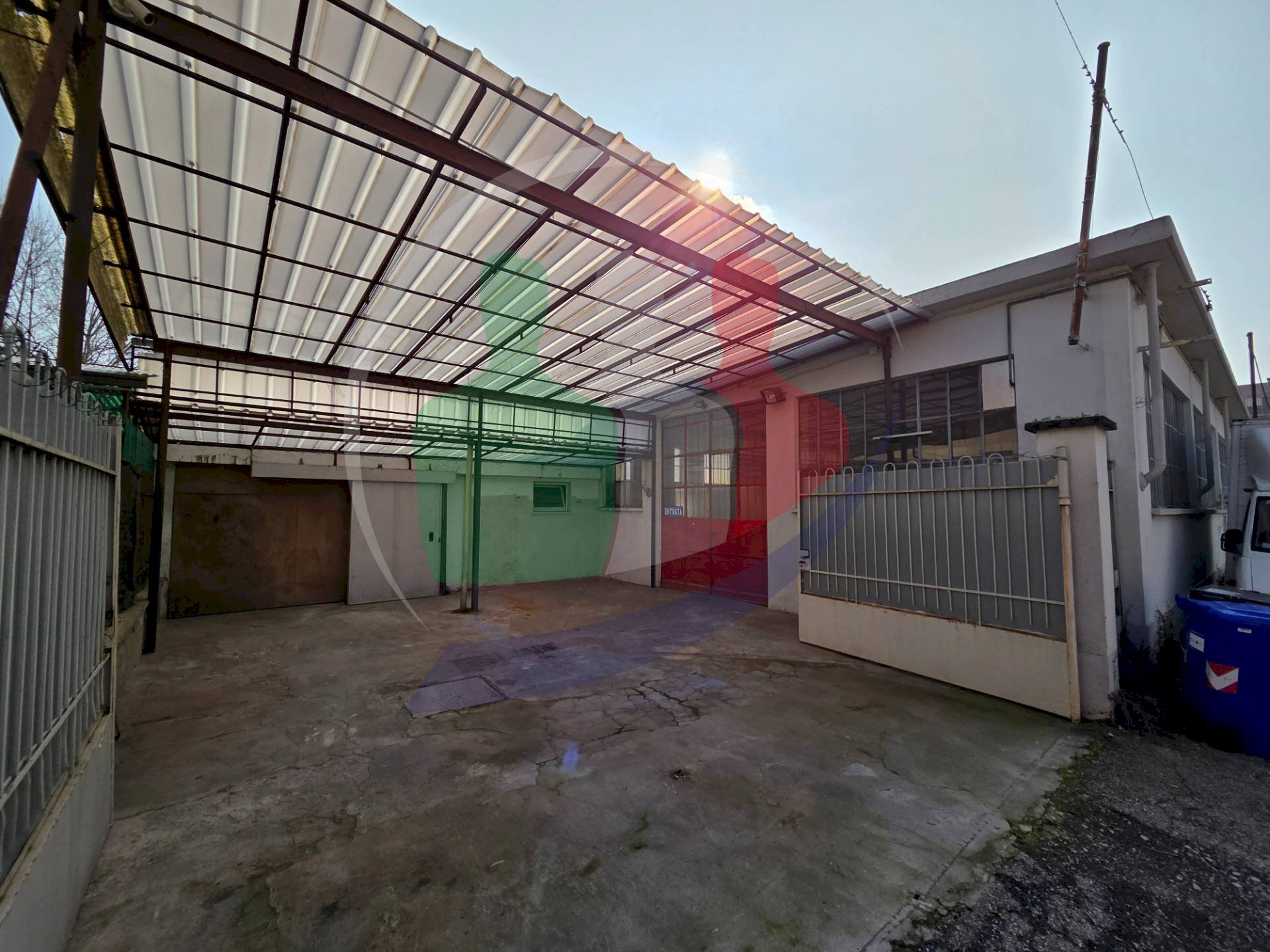 Foto 3 - Shed Via Pastrengo
 
114, Moncalieri - photo 3