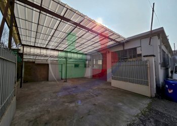 Foto 3 - Shed Via Pastrengo
 
114, Moncalieri - photo 3