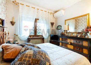 Camera / camera da letto - Three-room apartment Via Del Fosso Dell'acqua Mariana
 
117, Roma - photo 11