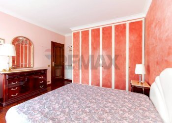 Camera / camera da letto - Four-room apartment Via Serravalle Di Chienti
 
22, Roma - photo 13