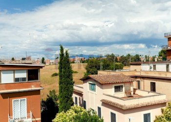 Edificio all\'aperto - Four-room apartment Via Serravalle Di Chienti
 
22, Roma - photo 25