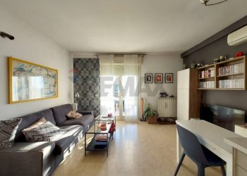 Sala da pranzo - Two-room apartment via colonnello tommaso masala
 
42, Roma - photo 1