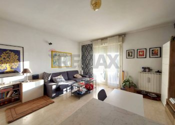 Soggiorno - Two-room apartment via colonnello tommaso masala
 
42, Roma - photo 5