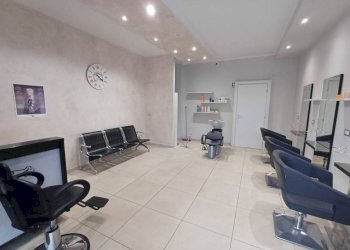 Interno non residenziale - Male - Female Hairdressers via Boves, Carpi - photo 2