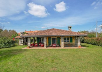 Foto 2 - Villa Via cascina lunghi, Gattico-Veruno - foto 2