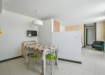 Foto 7 - Stabile - Palazzo Via Emilio Praga, Varese - foto 7