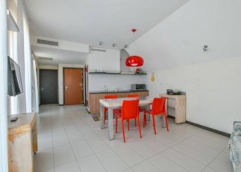 Foto 11 - Stabile - Palazzo Via Emilio Praga, Varese - foto 11