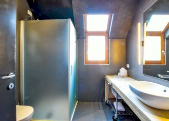 Foto 15 - Stabile - Palazzo Via Emilio Praga, Varese - foto 15