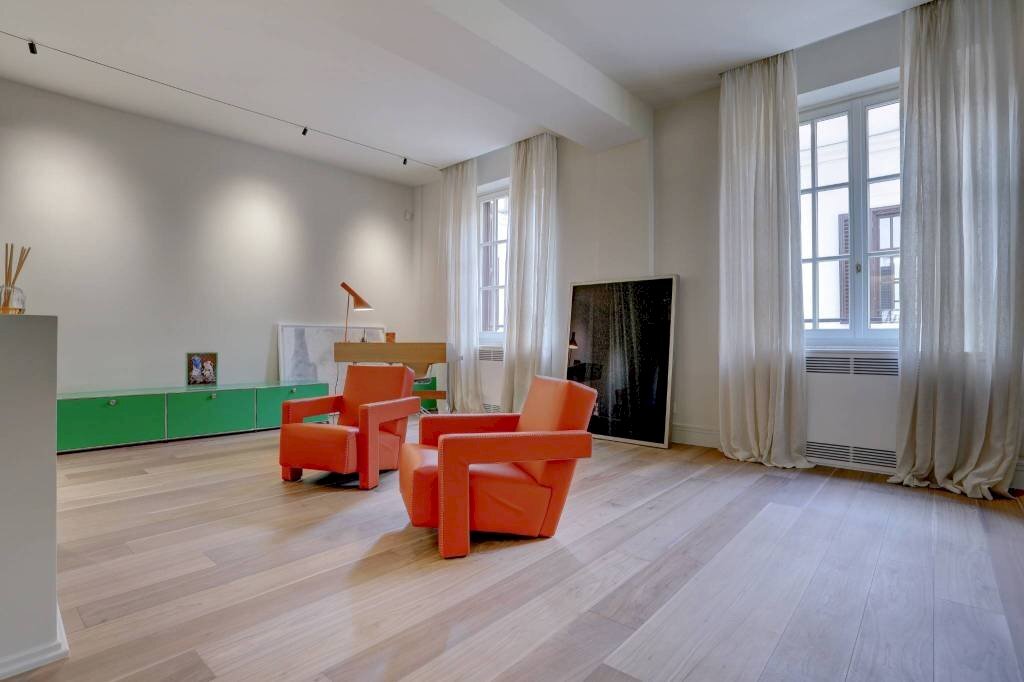 Salone - Appartamento via della Vite, 3, Roma (zona Centro Storico) - foto 3
