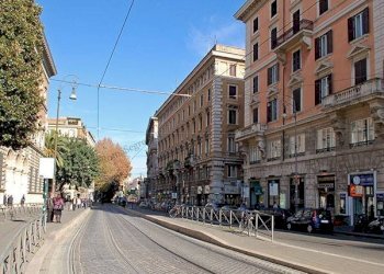 Zona - Office via Arenula, 35, Roma (neighborhood Centro Storico) - photo 1