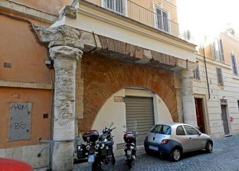Zona - Office via Arenula, 35, Roma (neighborhood Centro Storico) - photo 4