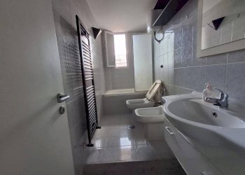 Bagno - Bilocale Taranto - foto 13