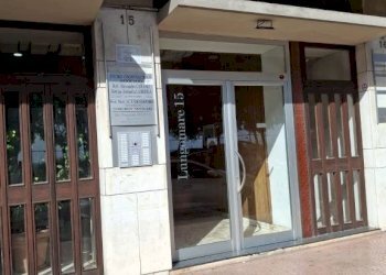 Ingresso - Office Lungomare Vittorio Emanuele III, 15, Taranto - photo 1