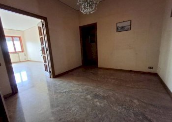 Disimpegno - Office Lungomare Vittorio Emanuele III, 15, Taranto - photo 5