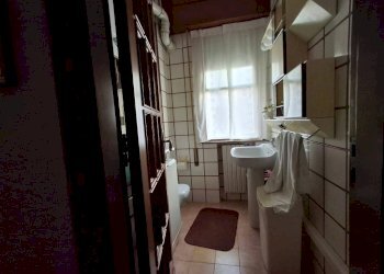 Bagno - Office Lungomare Vittorio Emanuele III, 15, Taranto - photo 8
