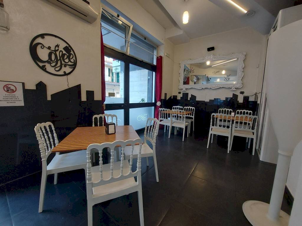 Interno non residenziale - Bar Tavola Calda - Fredda Taranto - foto 3