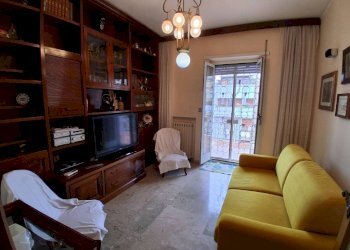 Stanza arredata - Quadrilocale Taranto - foto 11