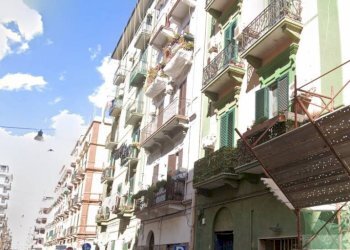 Facciata - Box Taranto - photo 1