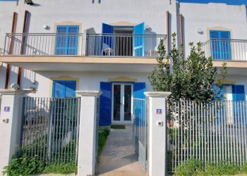 Terraced Villa viale Canne, Pulsano - photo 1