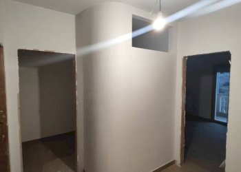 Corridoio - Three-room apartment Lizzano - photo 9