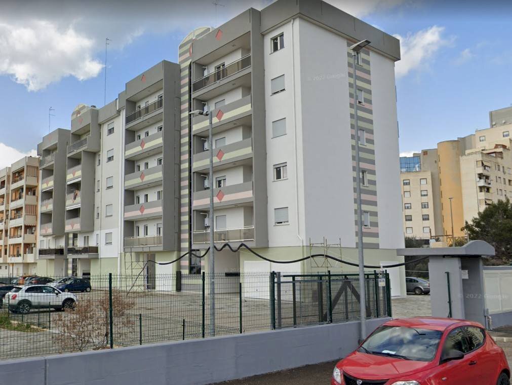 Facciata - Two-room apartment viale della Liberazione, Taranto - photo 3