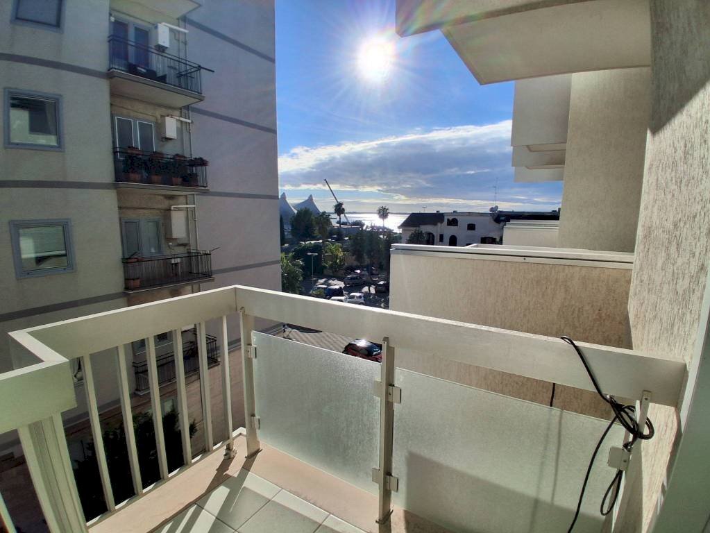 Balcone - Four-room apartment viale Virgilio, 146, Taranto - photo 1