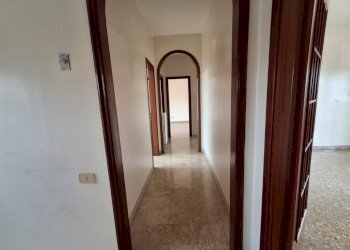 Corridoio - Trilocale via Lago di Bolsena, Taranto - foto 3