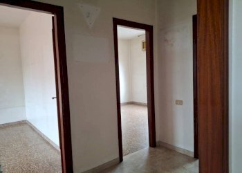 Disimpegno - Trilocale via Lago di Bolsena, Taranto - foto 13