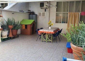 Cortile interno - Villa viale Unità d'Italia, Pulsano - foto 3