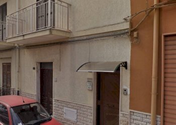 Facciata - Villa viale Unità d'Italia, Pulsano - foto 5