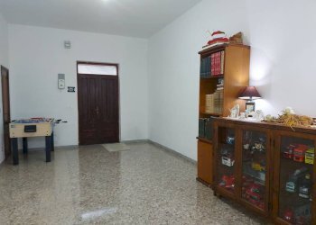 Salone - Villa viale Unità d'Italia, Pulsano - foto 7