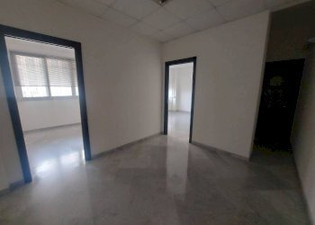 Disimpegno - Ufficio piazzale Bestat, Taranto - foto 4