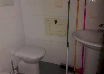 Bagno - Ufficio piazzale Bestat, Taranto - foto 11