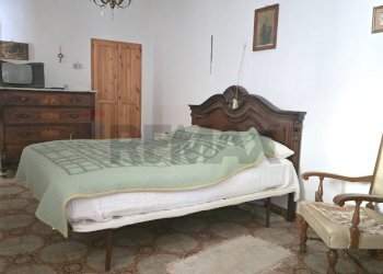 Camera / camera da letto - Casa indipendente Discesa Amorosi
 
7, Pettorano sul Gizio - foto 26