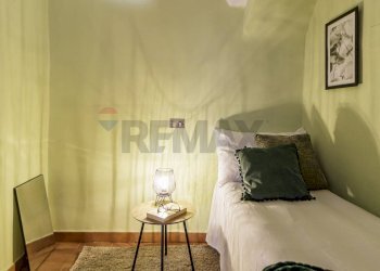 Camera / camera da letto - Casa indipendente Via Porta Grande
 
snc, Opi - foto 24