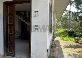 Casa all\'aperto - Casa indipendente Corso 25 Archi
 
41, Montaquila - foto 4