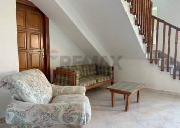 Soggiorno - Casa indipendente Corso 25 Archi
 
41, Montaquila - foto 15